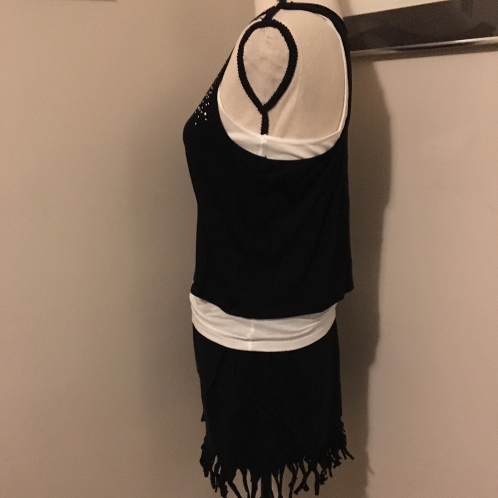 Embellished Blk/Wht Tank Top - Picture 3 of 6